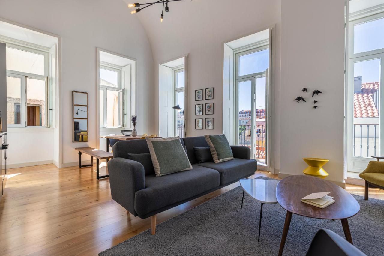 Glamorous 3Bdr Apartment In City Center By Lovelystay Lisboa Eksteriør billede