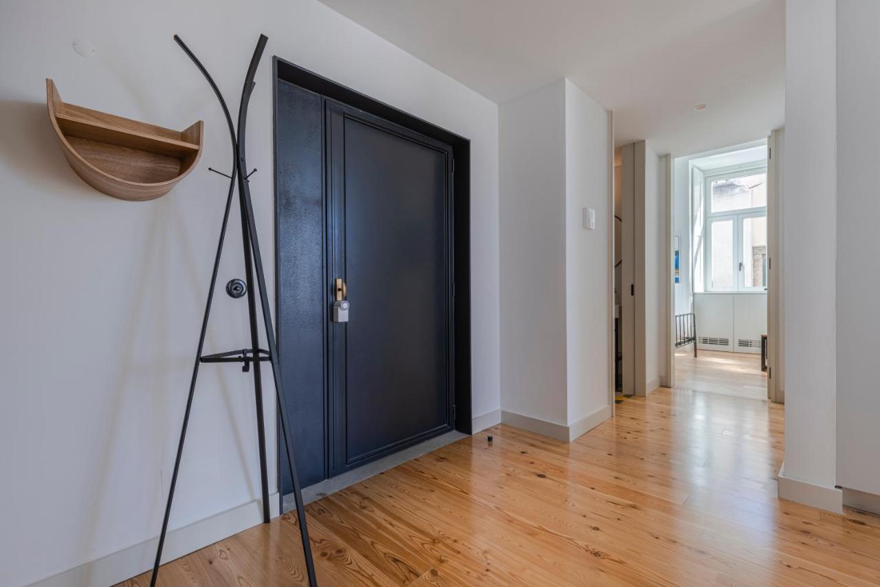 Glamorous 3Bdr Apartment In City Center By Lovelystay Lisboa Eksteriør billede