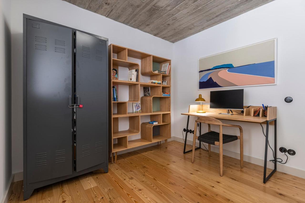Glamorous 3Bdr Apartment In City Center By Lovelystay Lisboa Eksteriør billede