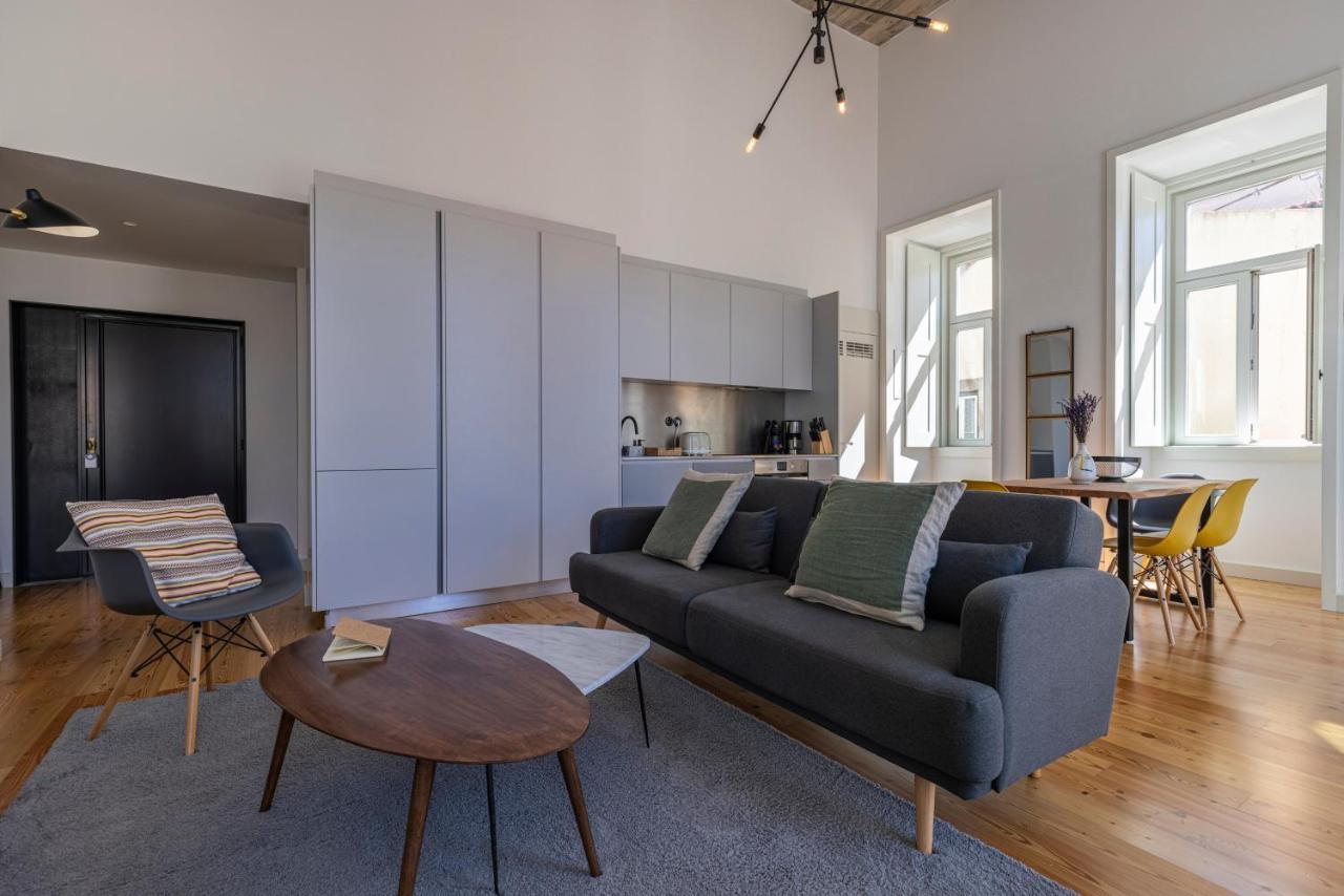 Glamorous 3Bdr Apartment In City Center By Lovelystay Lisboa Eksteriør billede