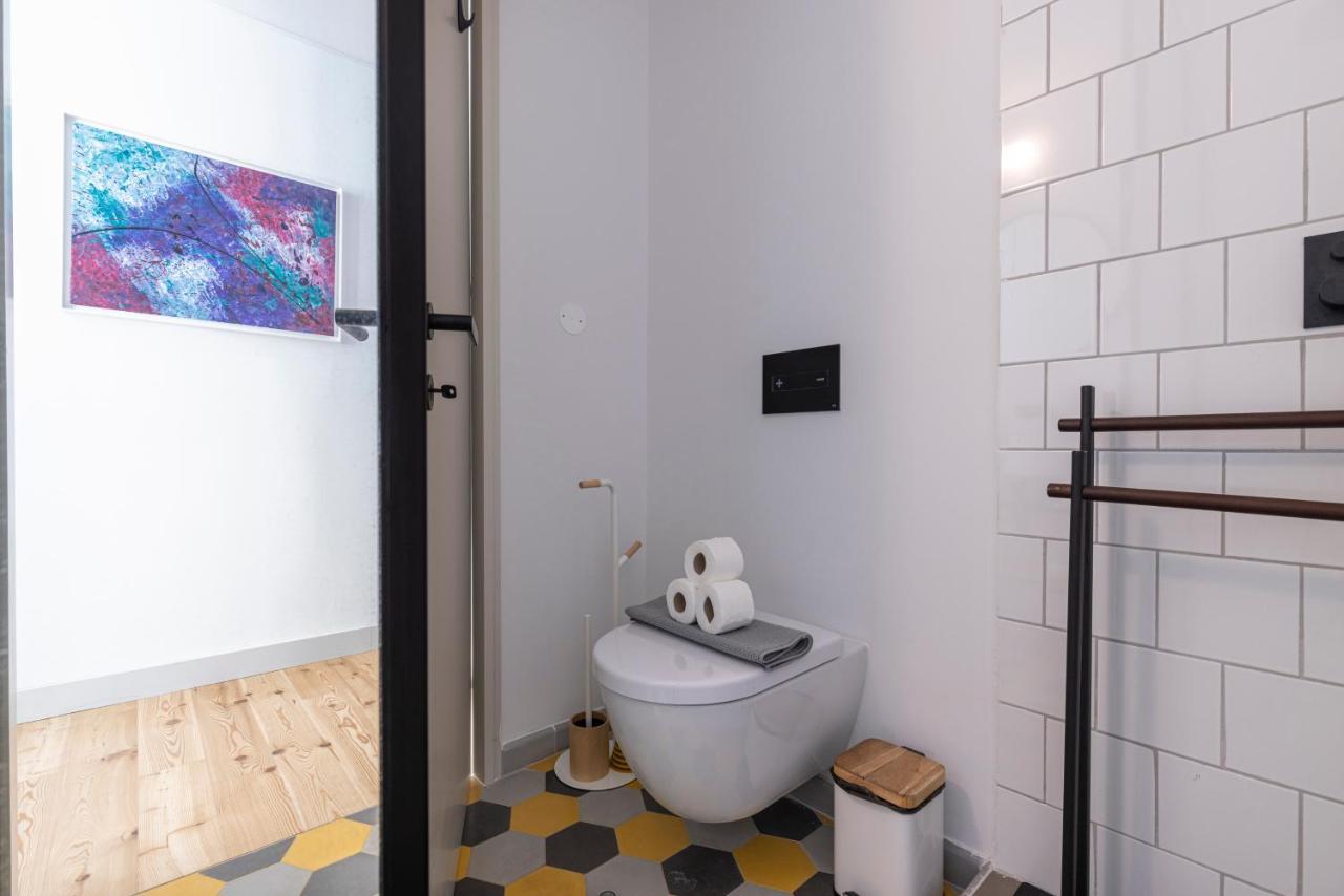 Glamorous 3Bdr Apartment In City Center By Lovelystay Lisboa Eksteriør billede
