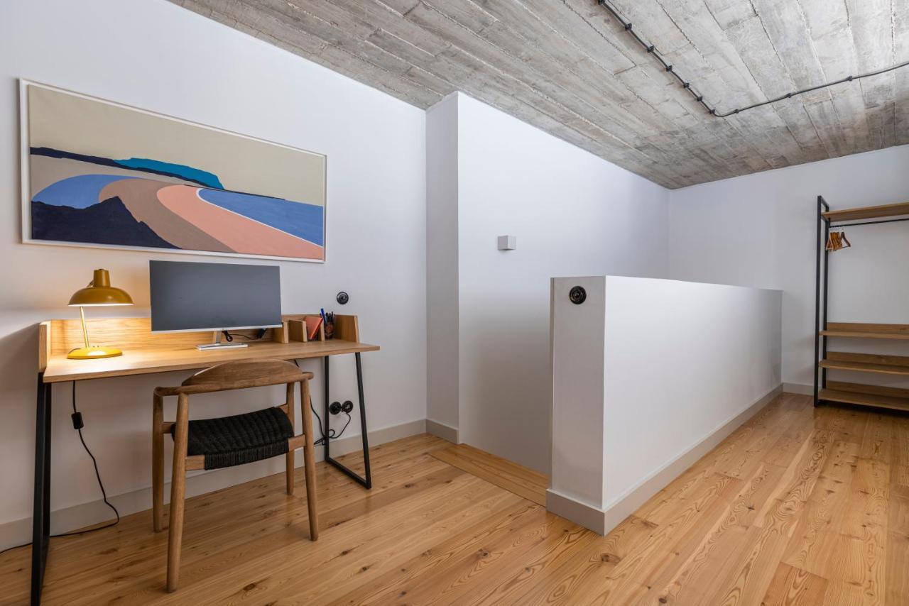 Glamorous 3Bdr Apartment In City Center By Lovelystay Lisboa Eksteriør billede