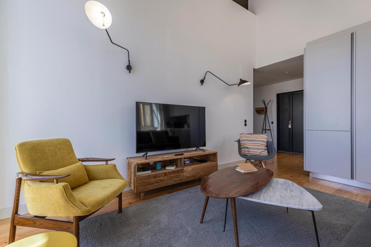 Glamorous 3Bdr Apartment In City Center By Lovelystay Lisboa Eksteriør billede